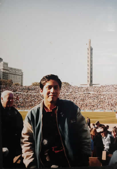 escritor Fernando Moyano Bohórquez en Ecuador